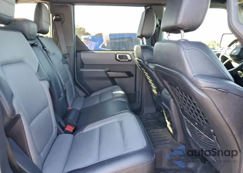 2024 Ford Bronco Everglades из США, поврежденный, VIN 1FMEE4HH2RLA29211